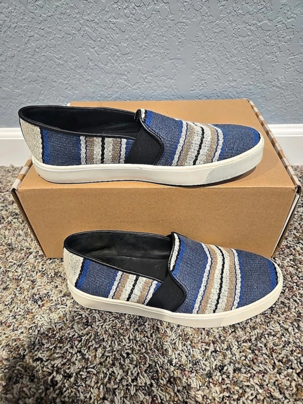 VINCE Striped Slip-On Sneakers Blue/White/Tan Size 7 Women's